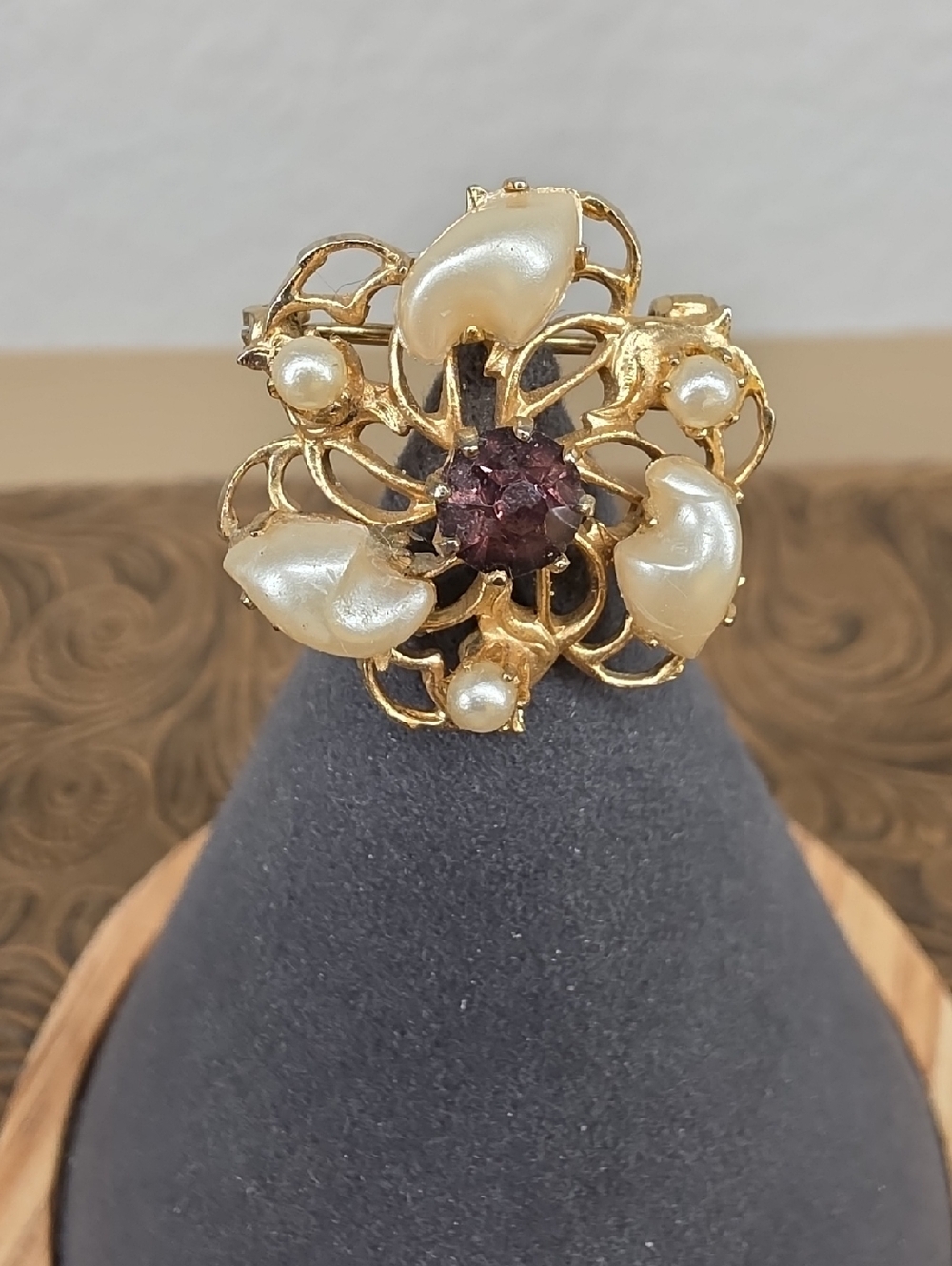 Vintage Floral Inspired Charming Rosette Gold Purple Pearl Statement Brooch Pin